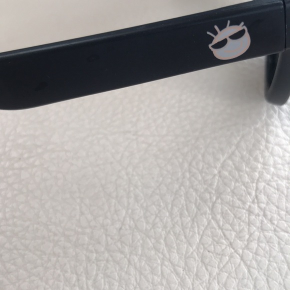 MiniShades Kid’s Sunglasses Polarized 100% UV Protection Ages 3-7+ - Picture 7 of 8